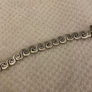 Sterling silver wave chain bracelet